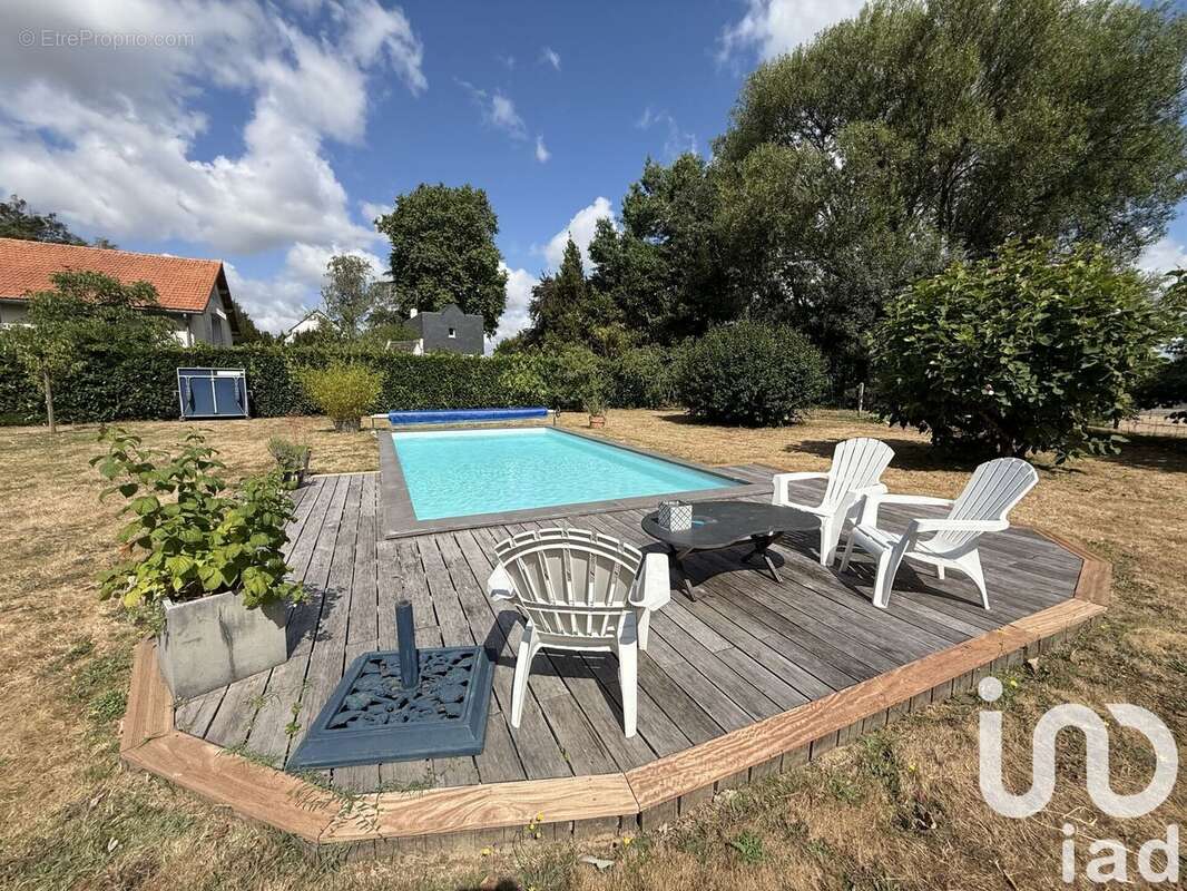 Photo 2 - Maison à LES PONTS-DE-CE