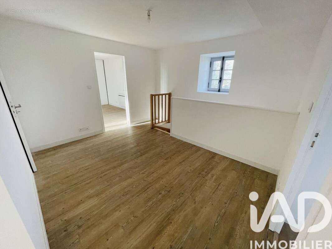 Photo 8 - Maison à LE THEIL-DE-BRETAGNE