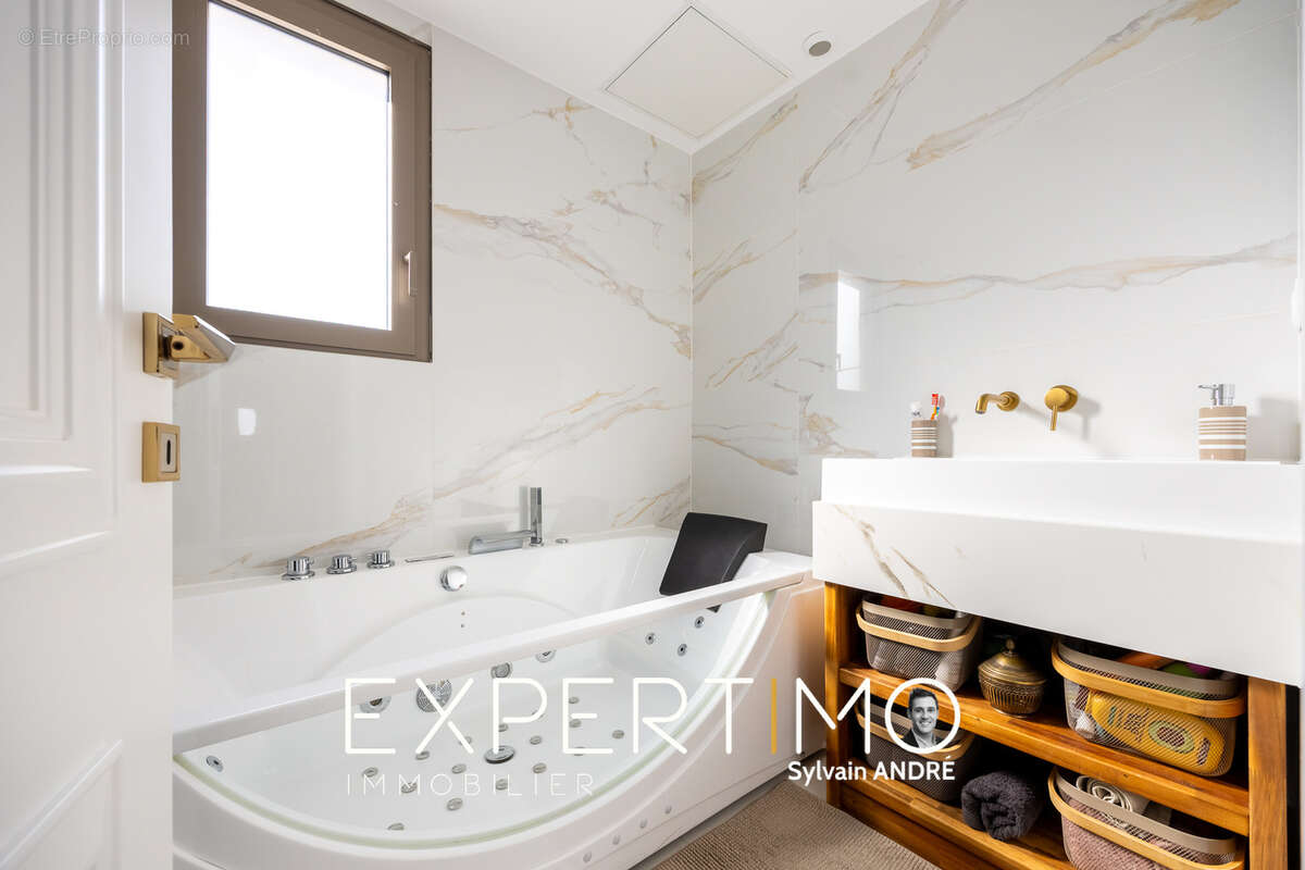 Maison à MARSEILLE-12E