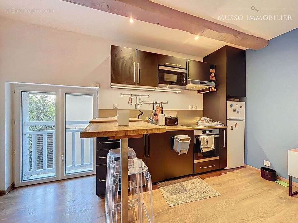 Appartement à MARSEILLE-6E