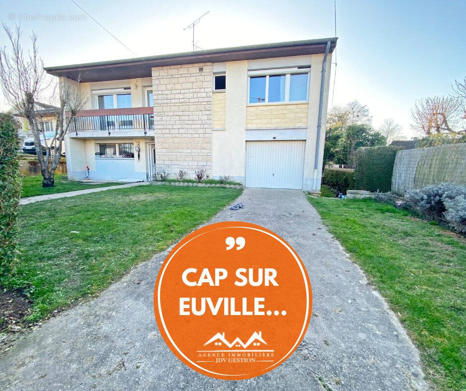 Maison à EUVILLE