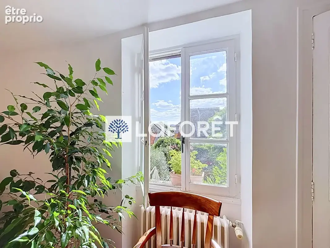RARE À SAINT-NOM-LA-BRETÈCHE - Charme de l'ancien et confort du contemporain - photo 14