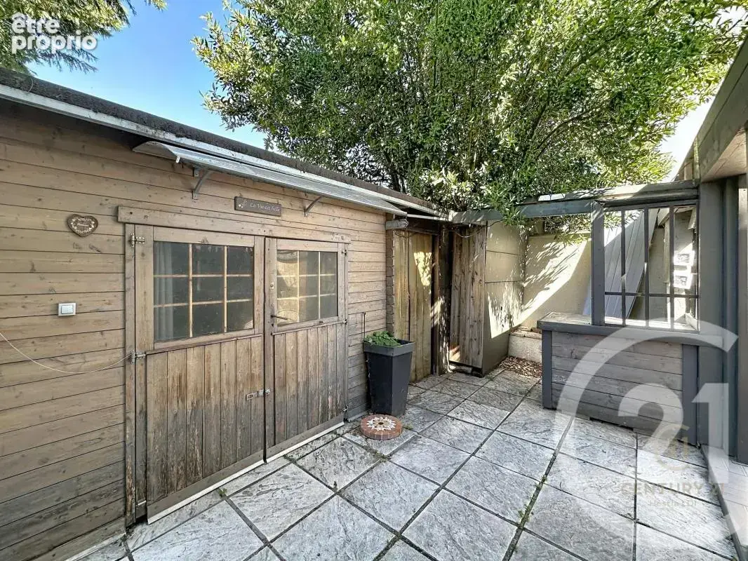 Maison 7 pièces 152 m² à vendre à Grigny (69520) - photo 28