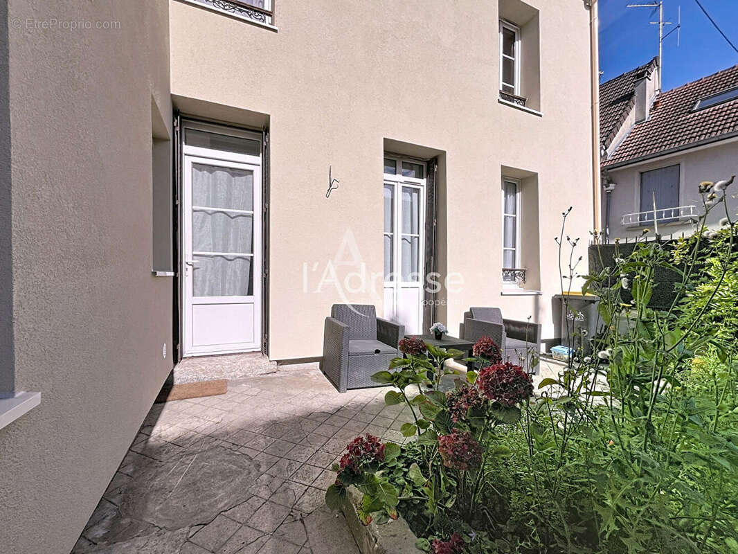 Maison à NANTEUIL-LES-MEAUX