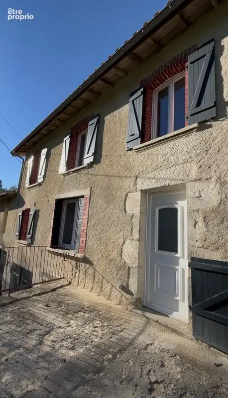 Maison 7 pièces 131 m² à vendre à Olmet (63880) - photo 2