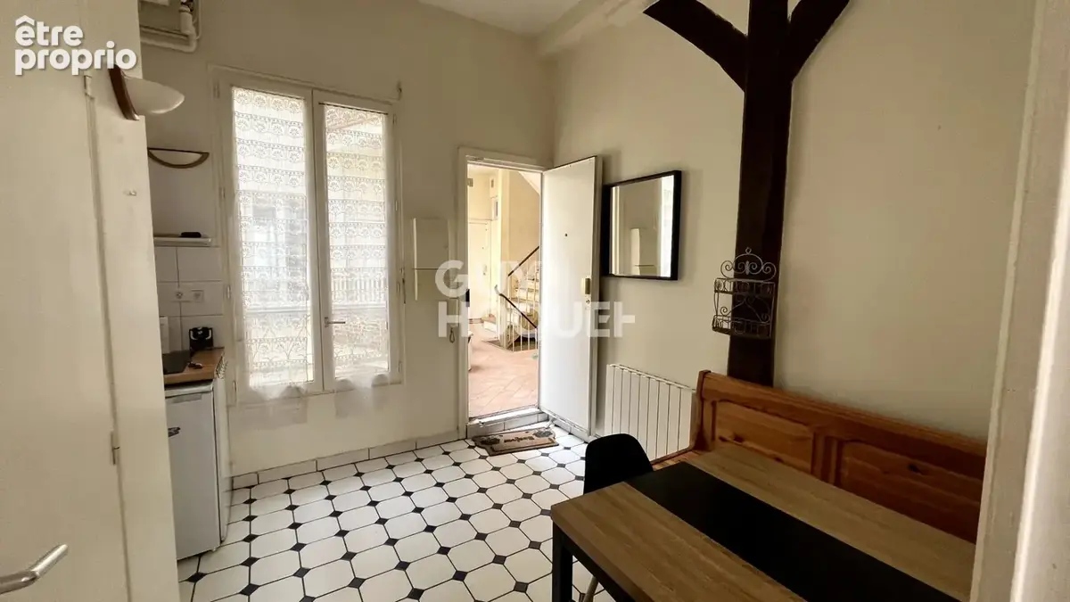 2 pièces plein de charme au coeur de la rue de Charenton - 31 m2 au sol - photo 6