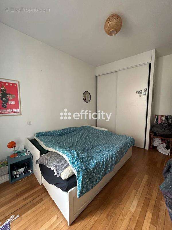 Appartement à PARIS-20E