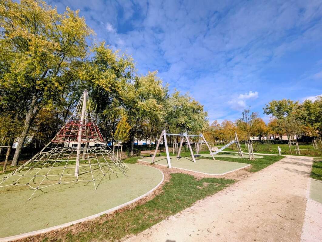 Appartement à PLAISIR