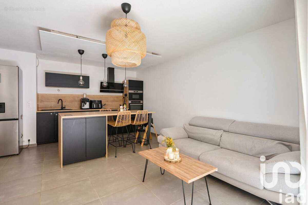 Photo 3 - Appartement à MARSEILLE-12E