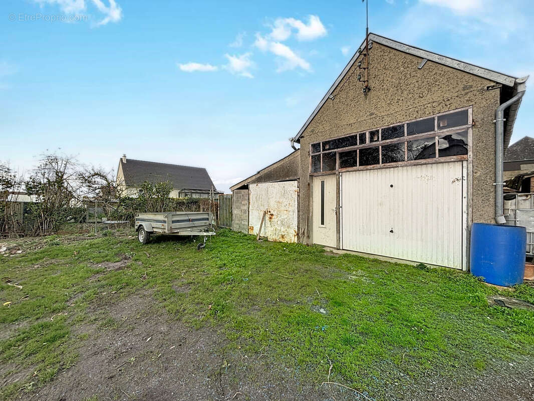 Maison à OSMANVILLE