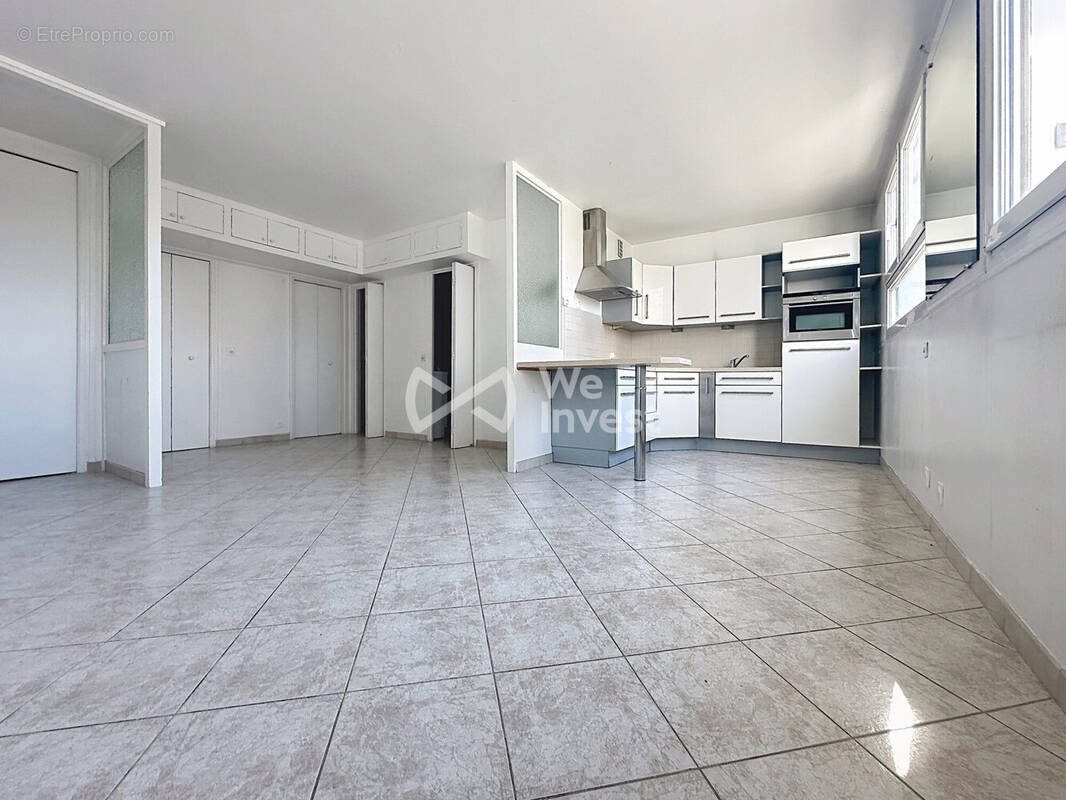 Appartement à COLOMBES