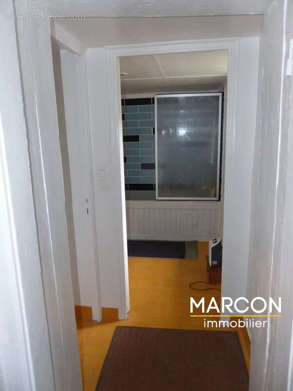 Maison à SAINT-PIERRE-BELLEVUE