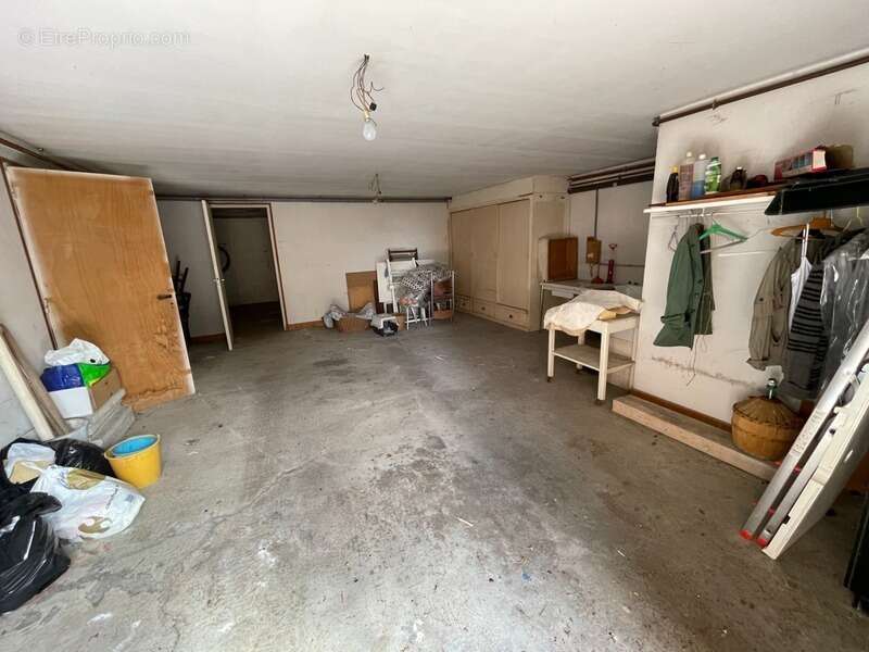 Maison à DECAZEVILLE