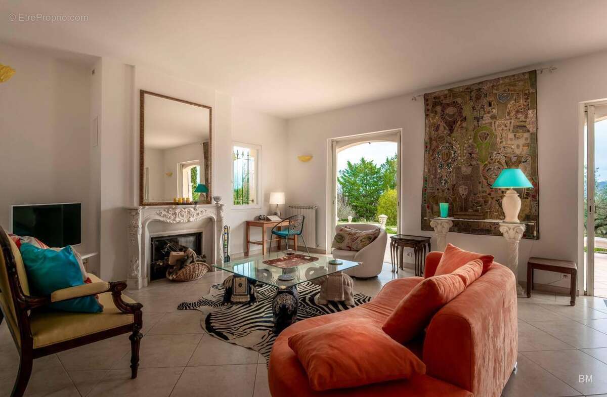 Maison à LA MOTTE
