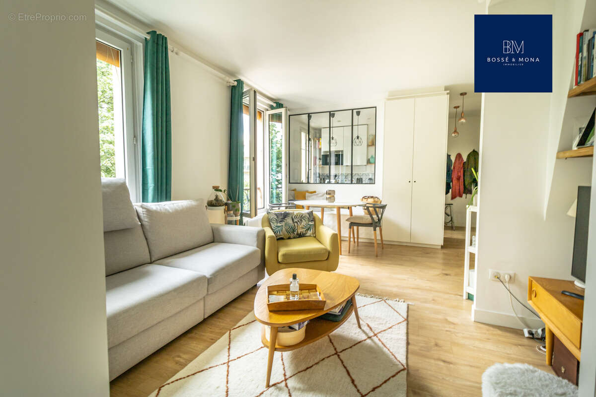 Appartement à PARIS-18E