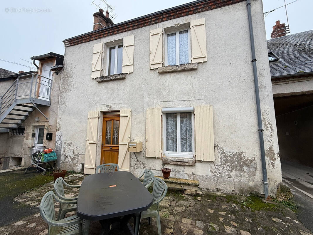 Maison à NEUVY-PAILLOUX