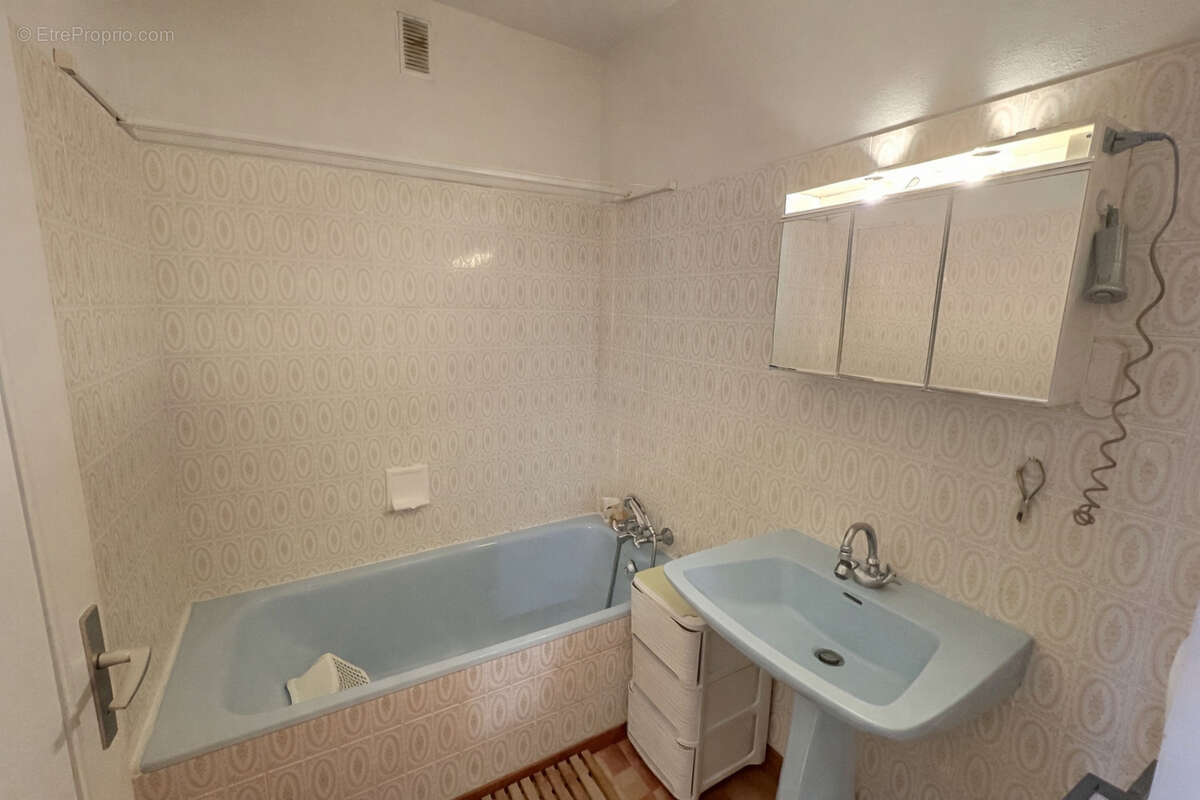 Appartement à LE BIOT