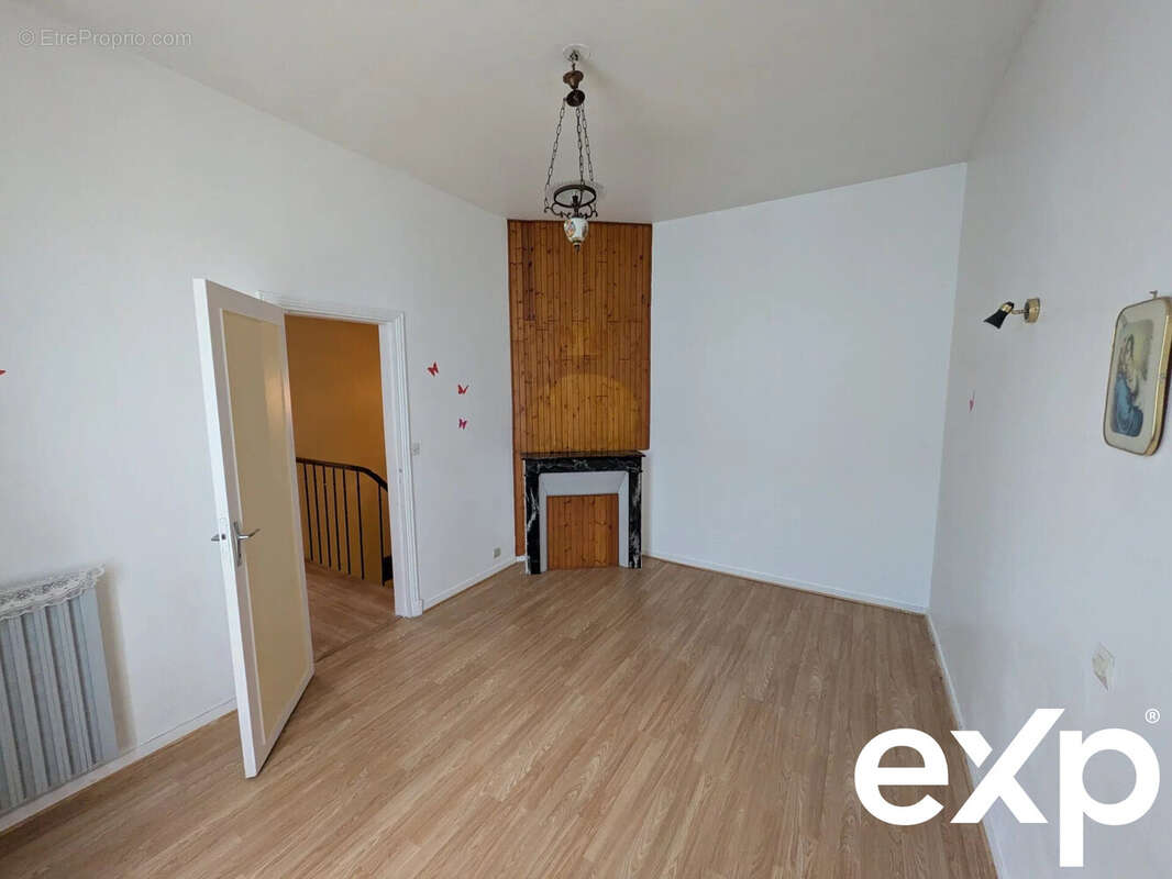 Maison à LIVRY-GARGAN