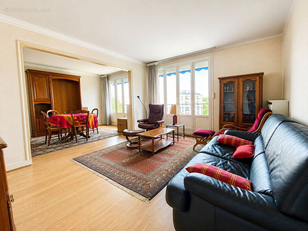 Appartement à ROSNY-SOUS-BOIS