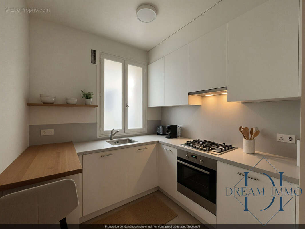 Appartement à PARIS-18E