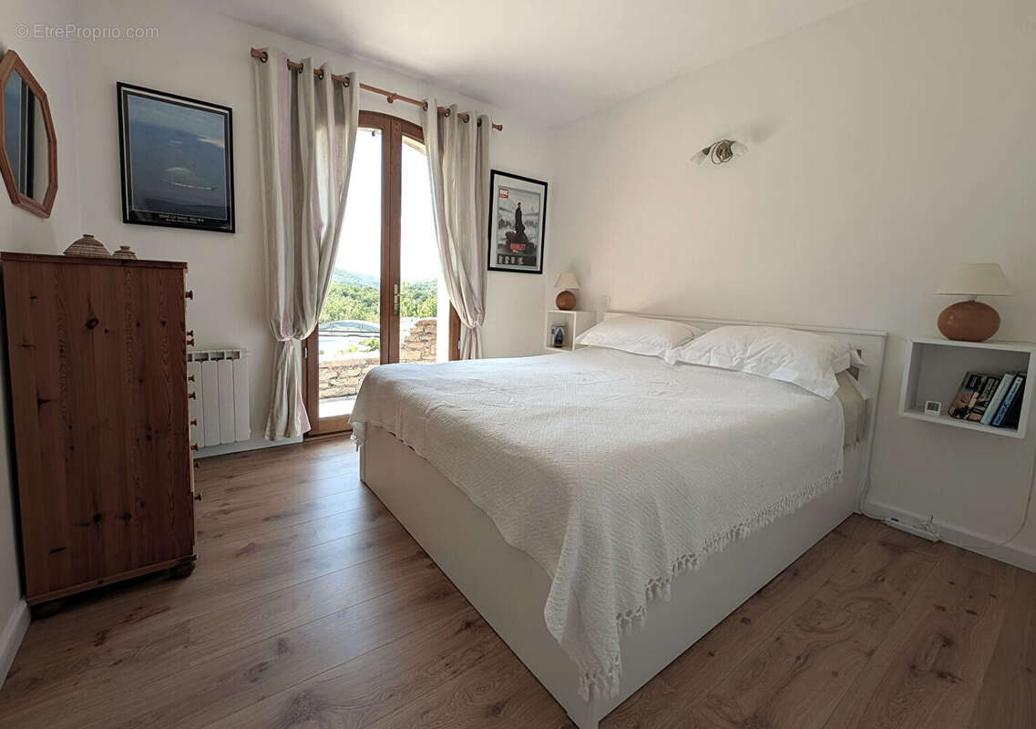Saint Antonin Noble Val 7 pièces,180 m2, 1 ha, superbe! - photo 11