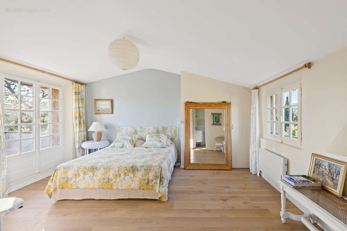 Maison à LA COLLE-SUR-LOUP