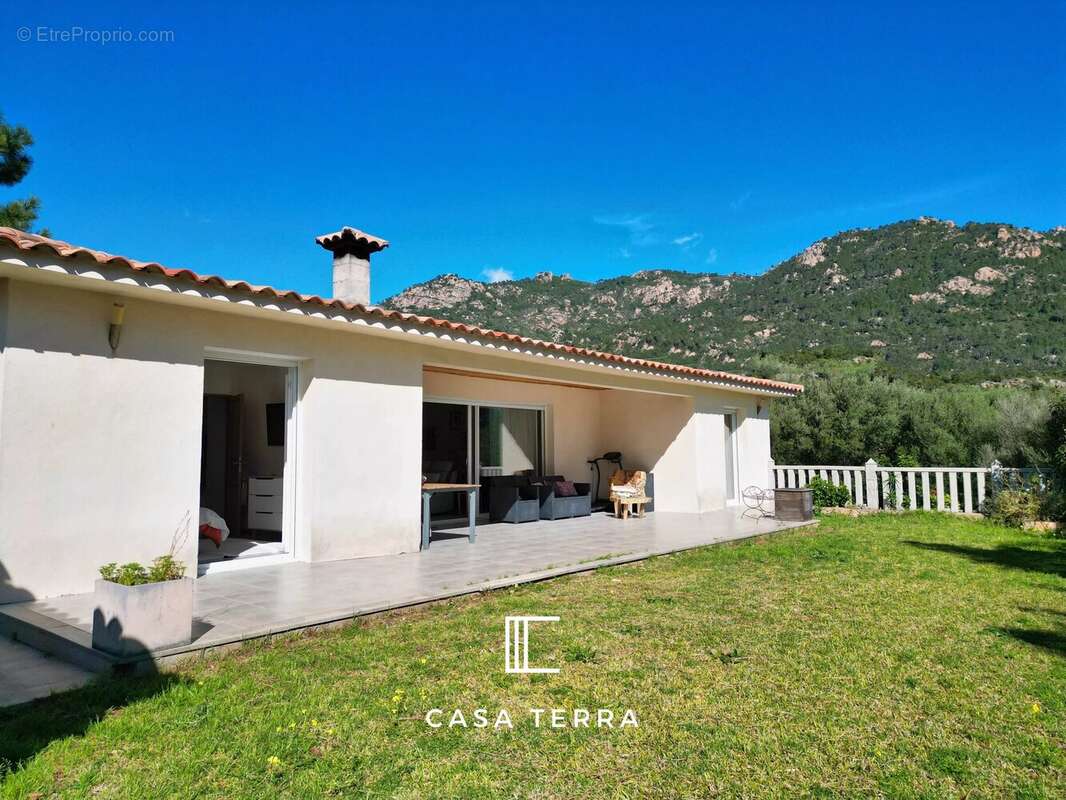 Maison à PORTO-VECCHIO