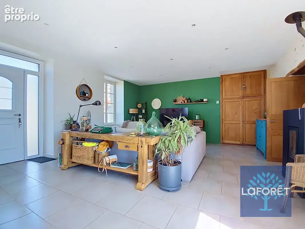 Sigournais ? maison familiale avec annexe habitable ? 178 m² habitables au total - photo 2