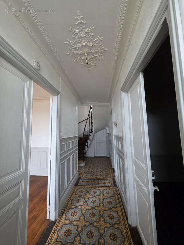 Maison à BEAUVAIS