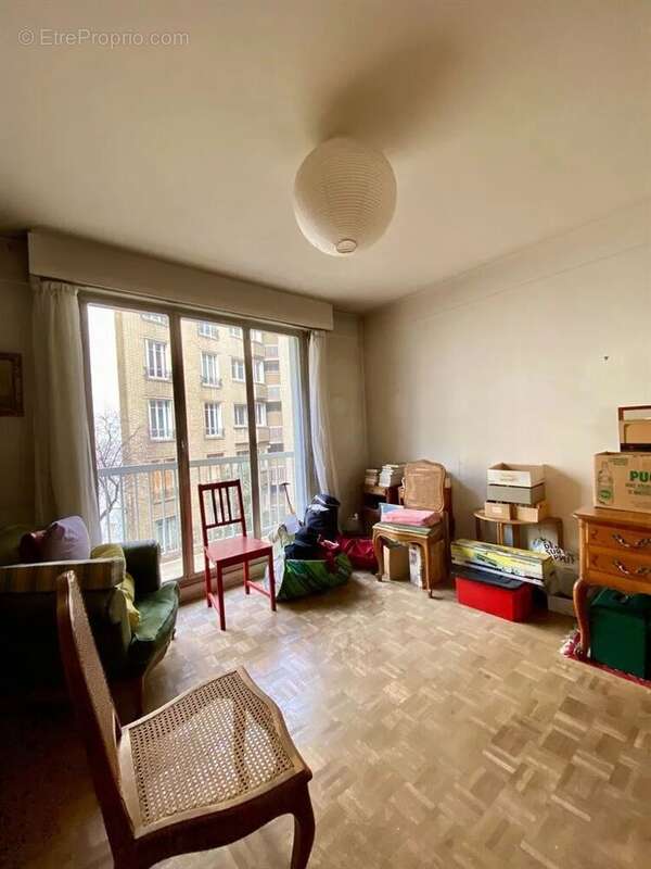 Appartement à PARIS-15E