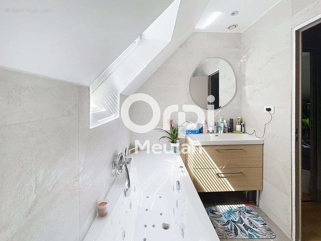 Maison À Vendre - photo 18