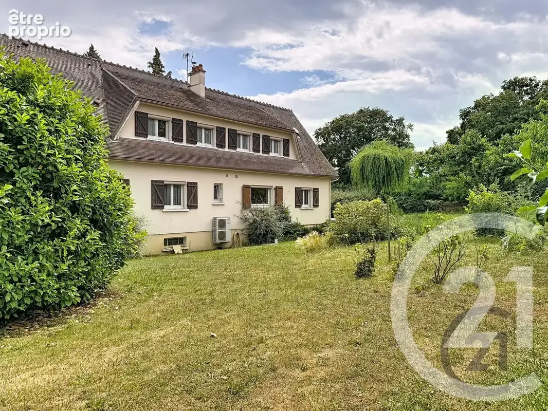 Maison 6 pièces 205 m² à vendre à Charbuy (89113) - photo 1