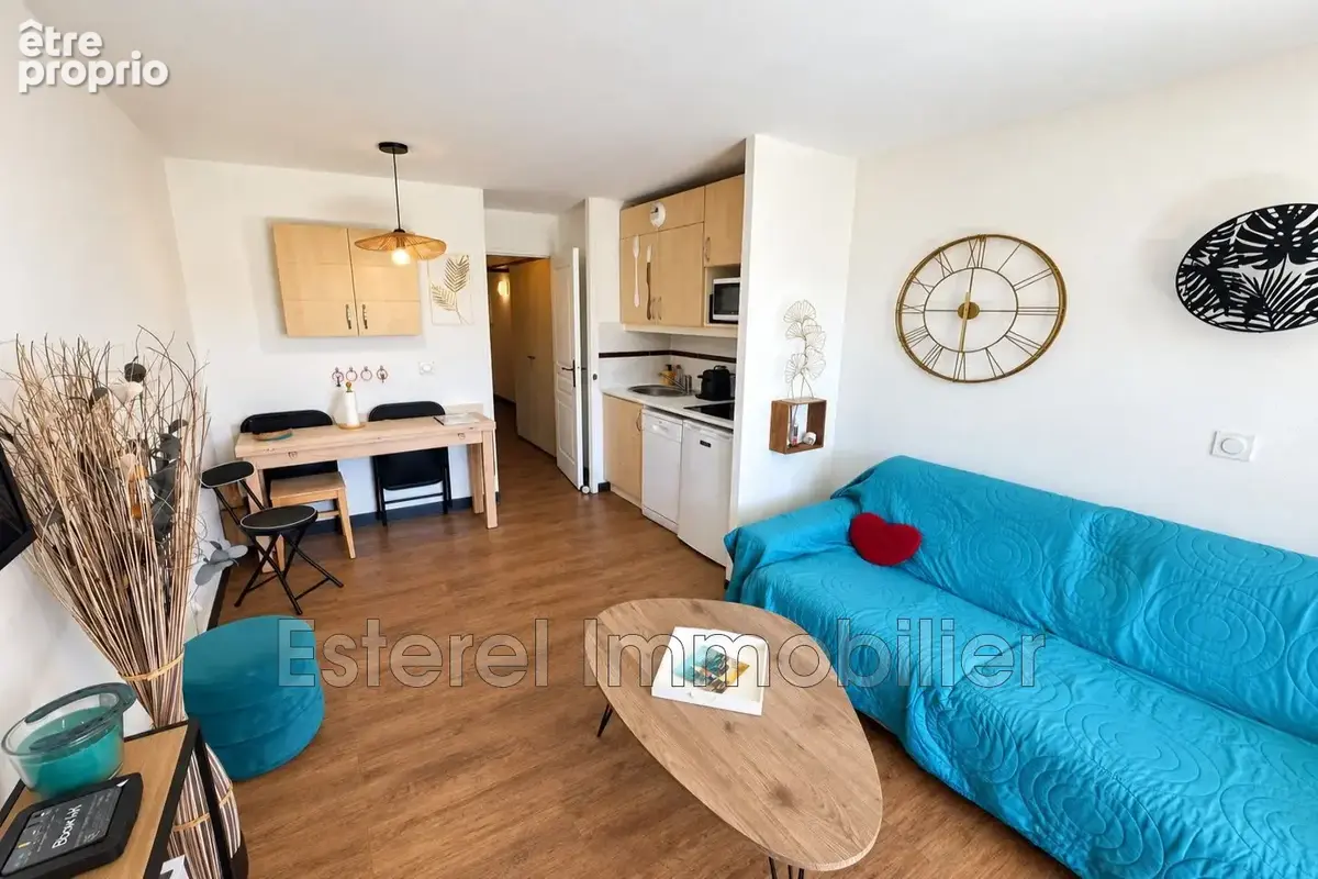 Appartement 2 pièces 28 m² à vendre à Cannes (06400) - photo 4
