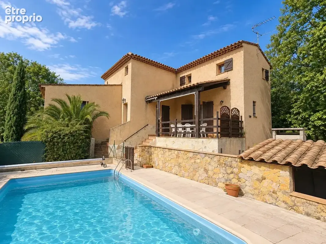 Maison à SAINT-VALLIER-DE-THIEY
