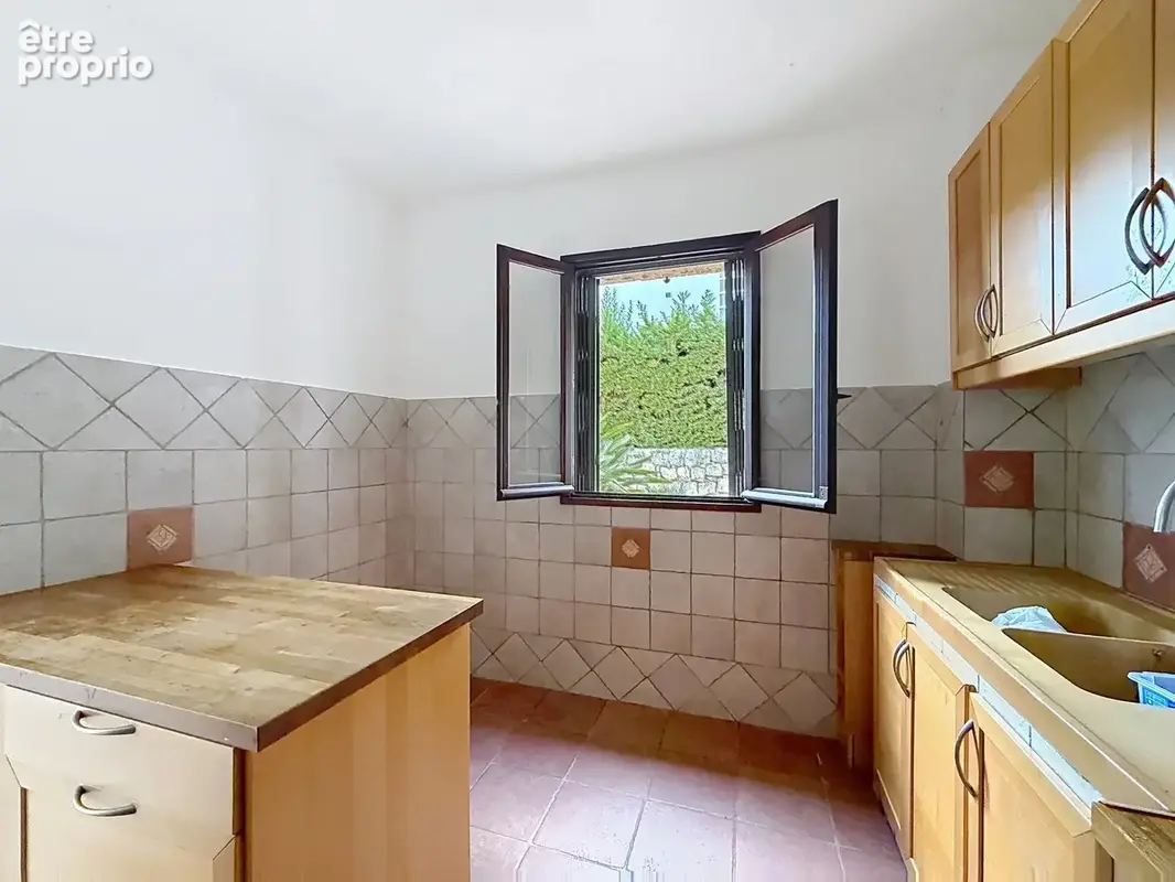 Nice Napoléon III - villa individuelle 140 m² - terrain -double garage. - photo 8