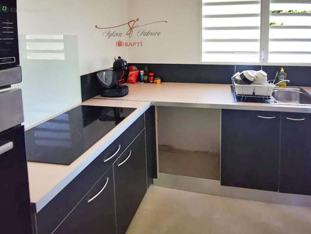 Photo 2 - Appartement à LE LAMENTIN