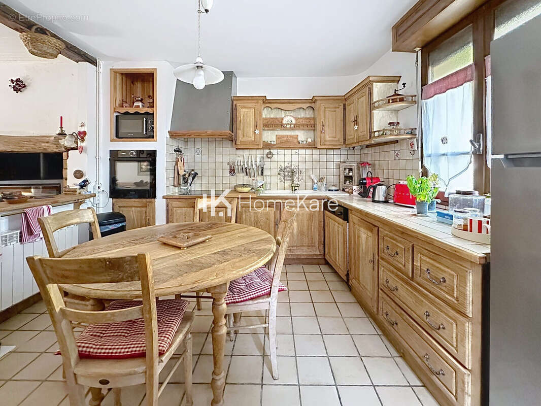 Maison 160 m² à Mane  - photo 8