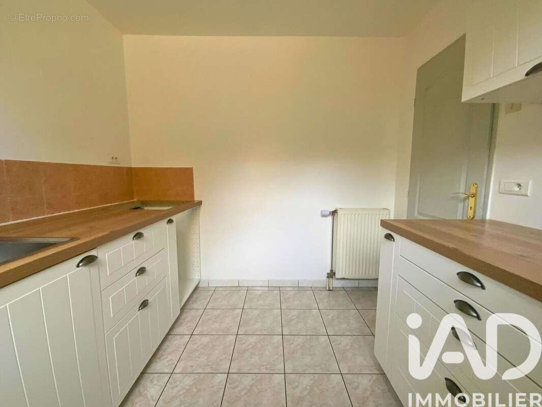 Photo 5 - Maison à LINAS