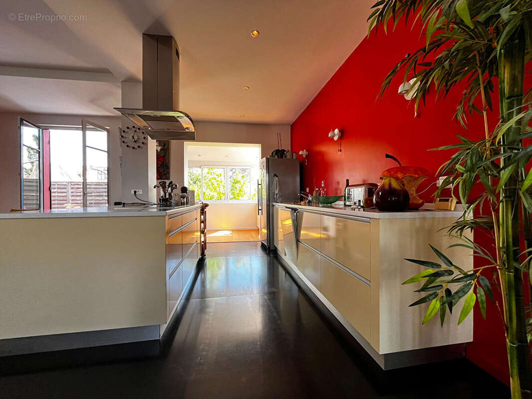 Maison familiale avec studio indépendant  400 m du marché de La Baule - photo 3
