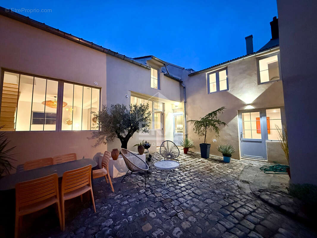 Maison à LOUVECIENNES