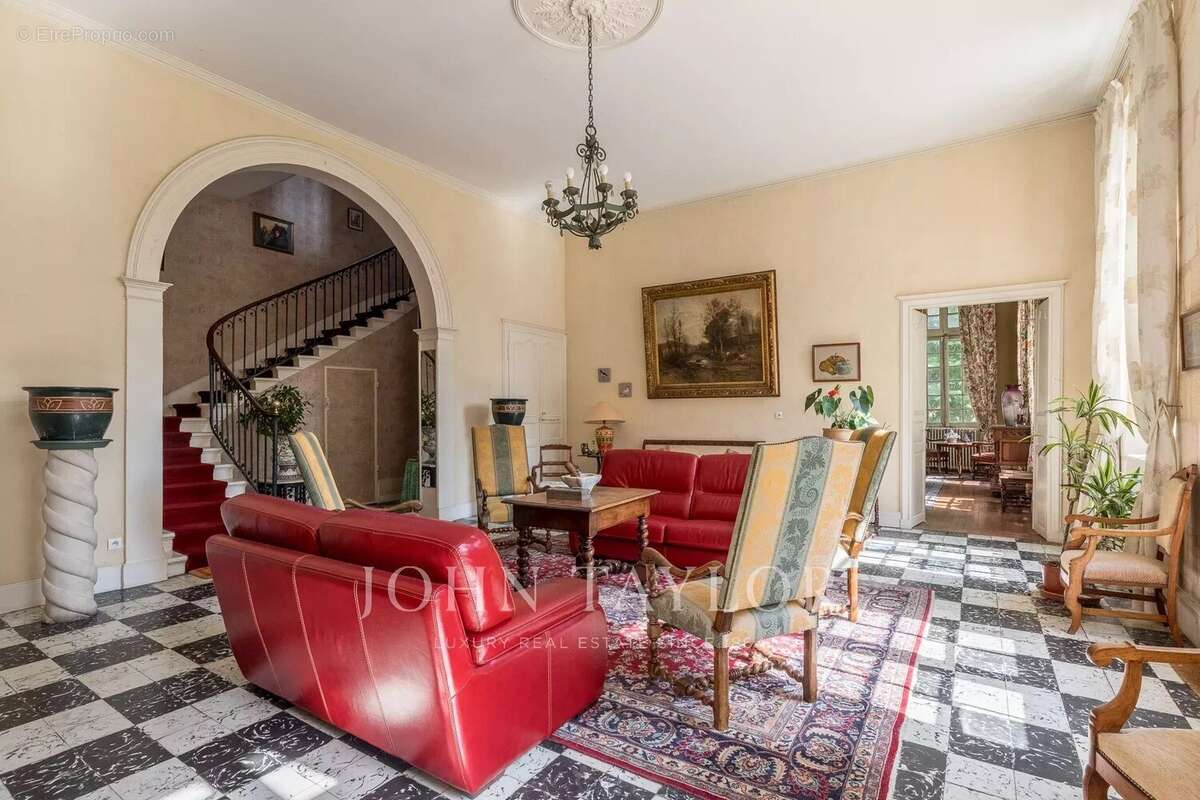 Maison de maître historique - parc de 1,3ha - john taylor - photo 9