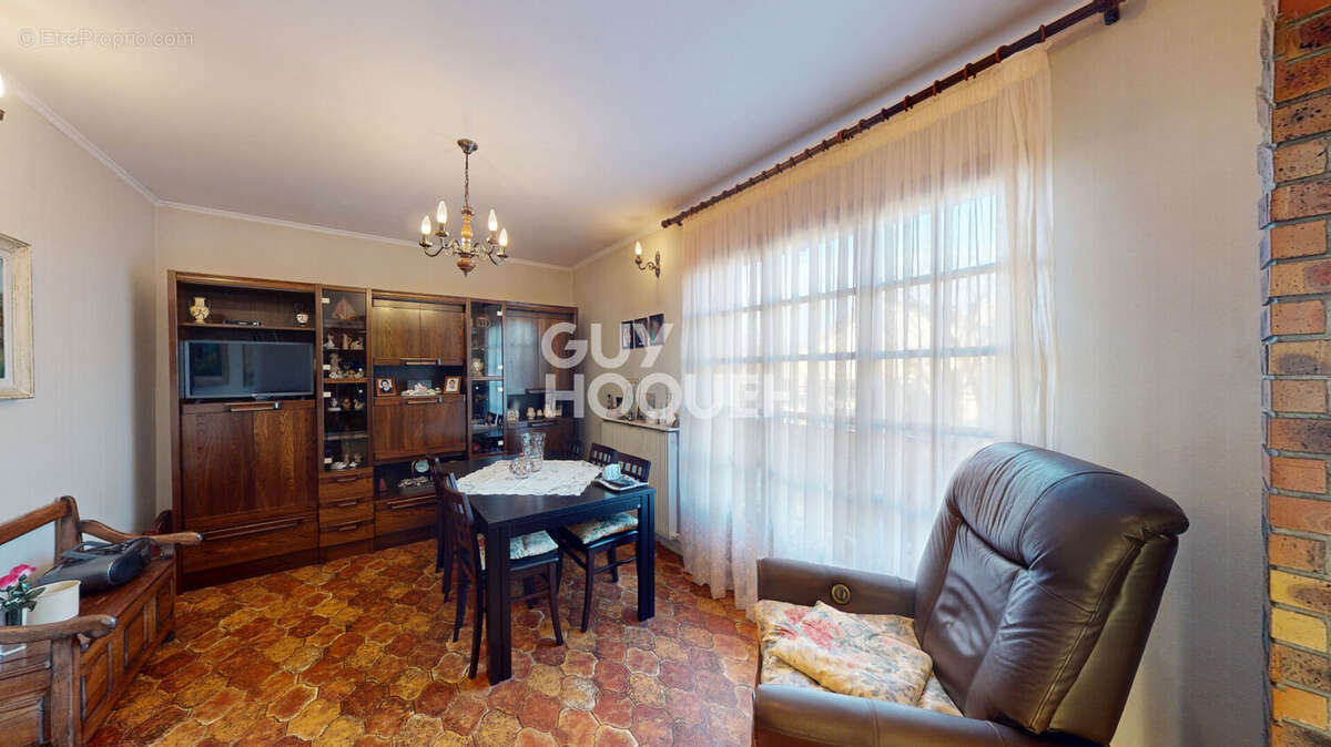 Maison à LE PLESSIS-BOUCHARD