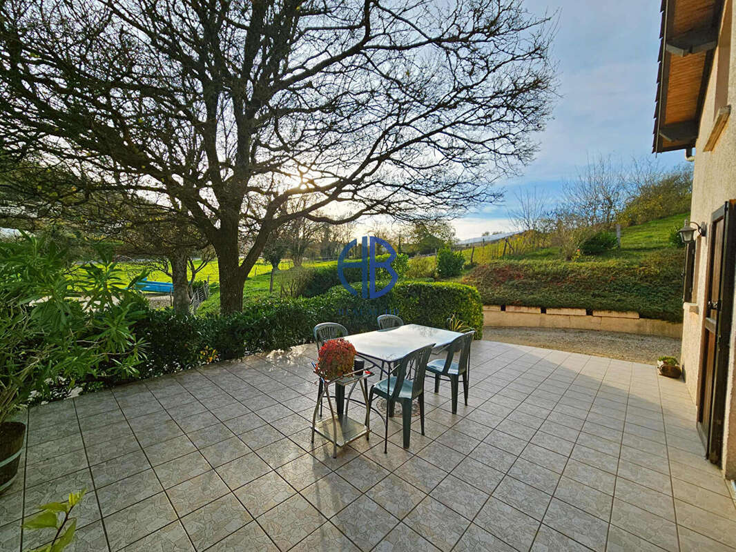 Maison à BONNEFAMILLE