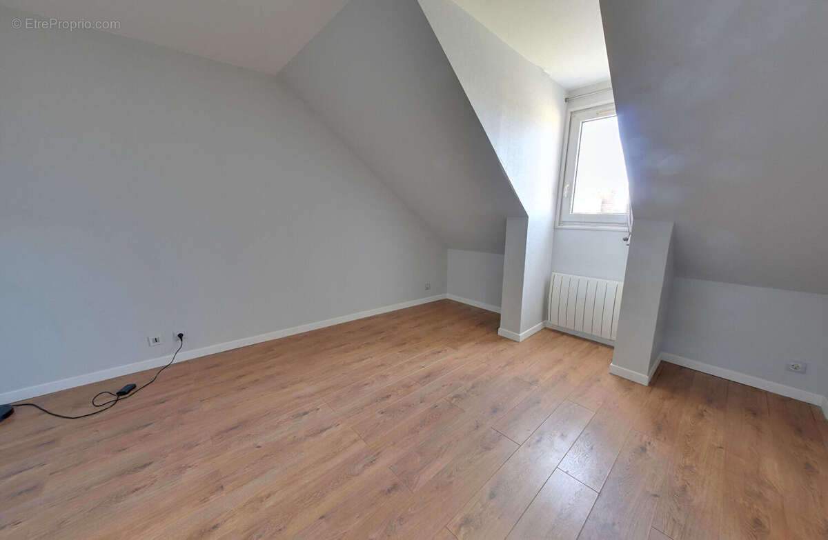 Appartement à DOURDAN