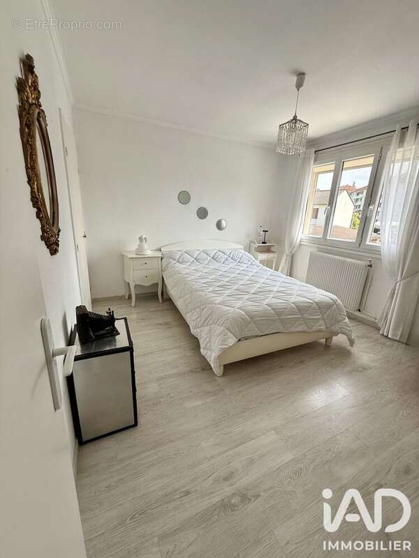 Maison 92 m² à Ay  - photo 7