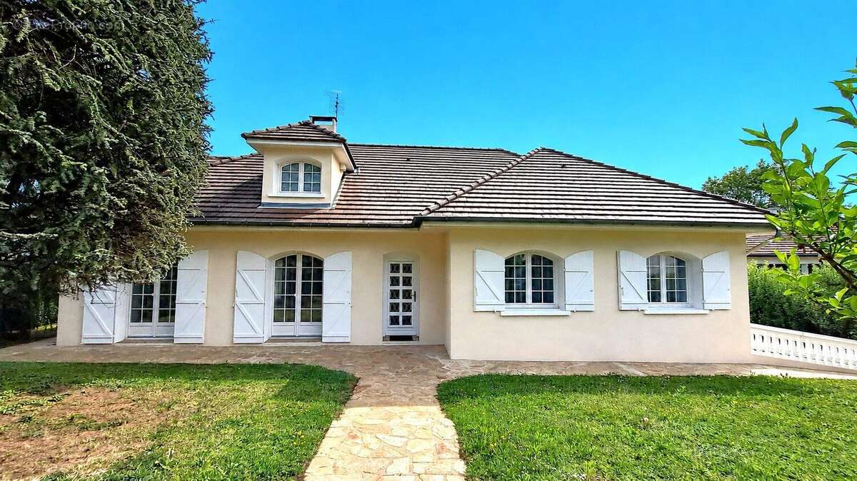 Maison à FRANCHEVILLE