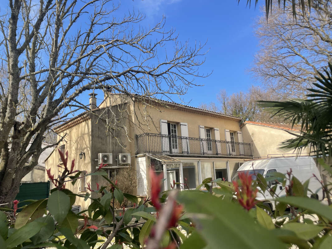 Villa R+1 sur parcelle agricole de 1900 m2 - photo 3