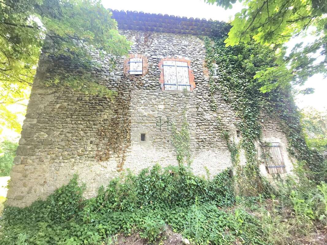 Maison à CLEON-D'ANDRAN
