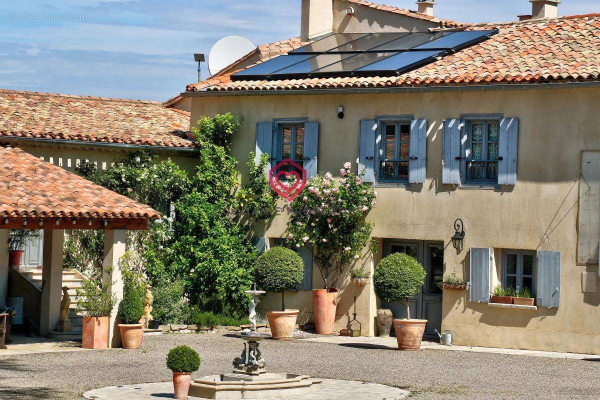 Maison à VILLEBAZY