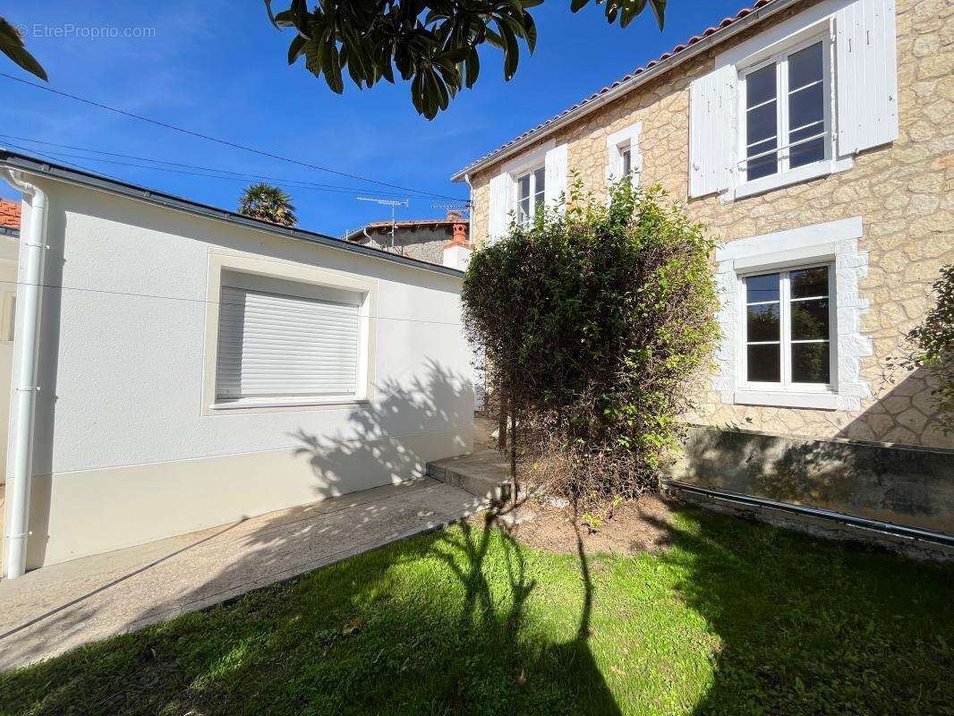 Maison à LA ROCHELLE